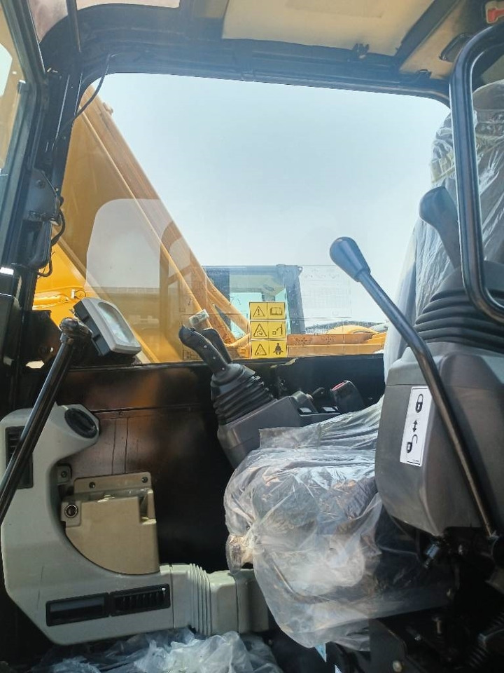 CAT 307E2 - Мини-экскаватор: фото 3 CAT 307E2 - Мини-экскаватор: фото 3