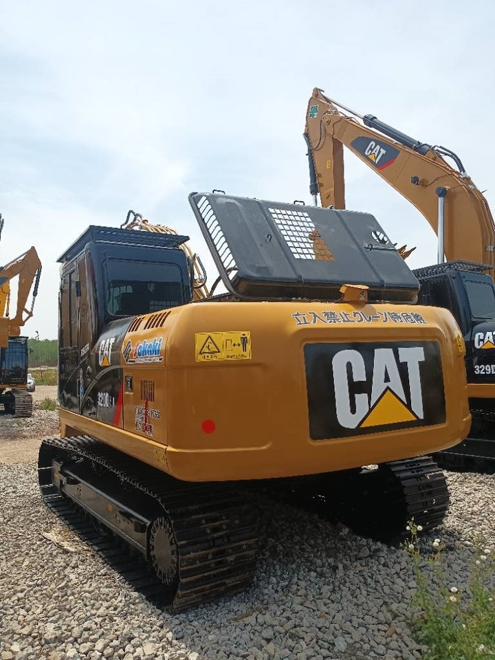 Гусеничный экскаватор CAT 320D2: фото 7