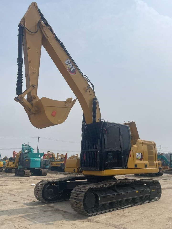 CAT 323GC - Гусеничный экскаватор: фото 3 CAT 323GC - Гусеничный экскаватор: фото 3
