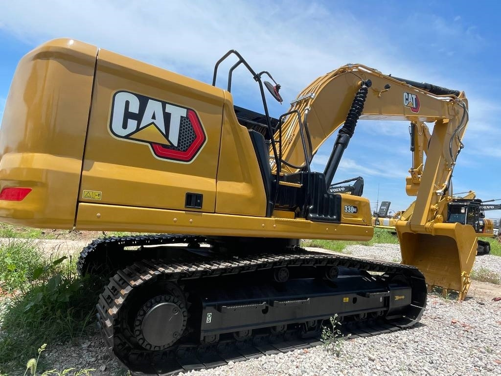 CAT 330GC - Гусеничный экскаватор: фото 3 CAT 330GC - Гусеничный экскаватор: фото 3