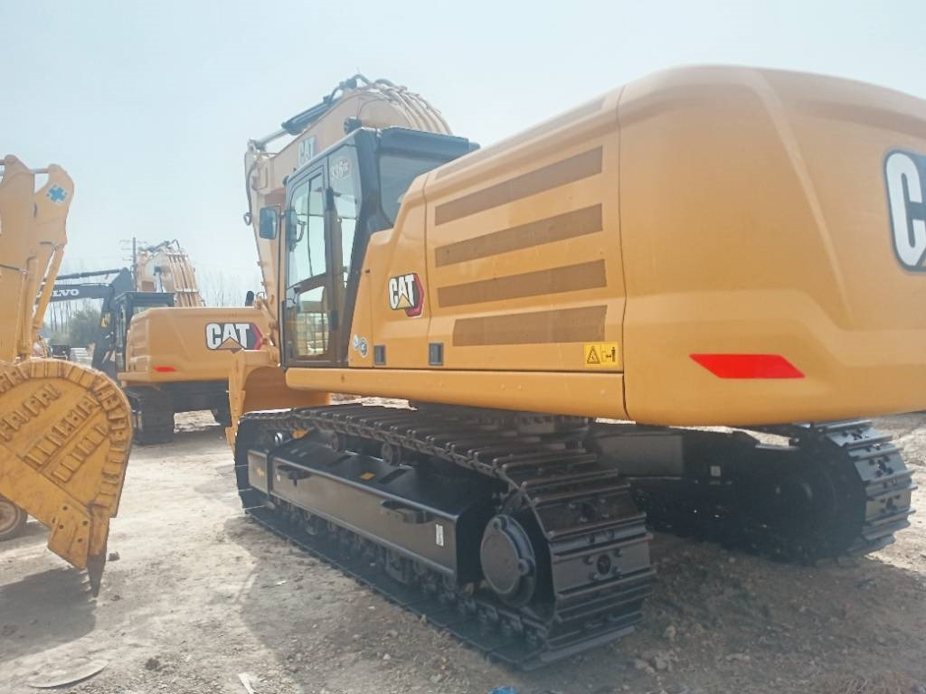 CAT 336GC - Гусеничный экскаватор: фото 4 CAT 336GC - Гусеничный экскаватор: фото 4