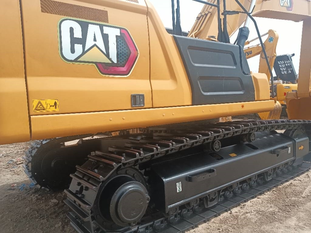 CAT 336GC - Гусеничный экскаватор: фото 3 CAT 336GC - Гусеничный экскаватор: фото 3