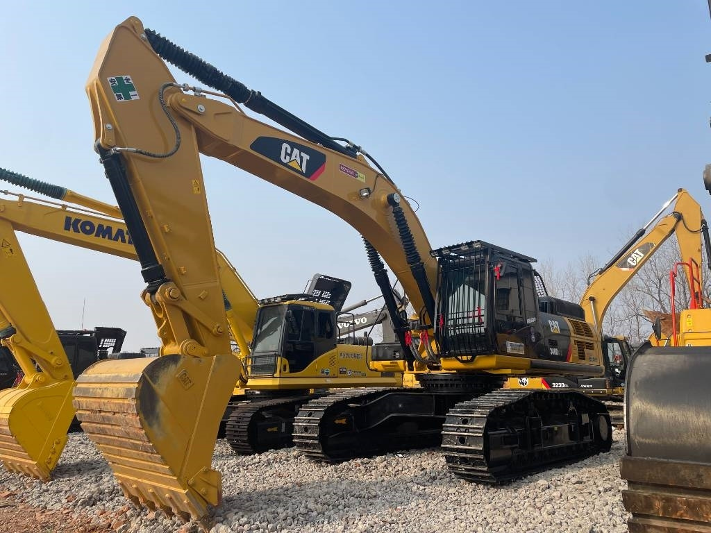 CAT 340 D L - Гусеничный экскаватор: фото 2 CAT 340 D L - Гусеничный экскаватор: фото 2