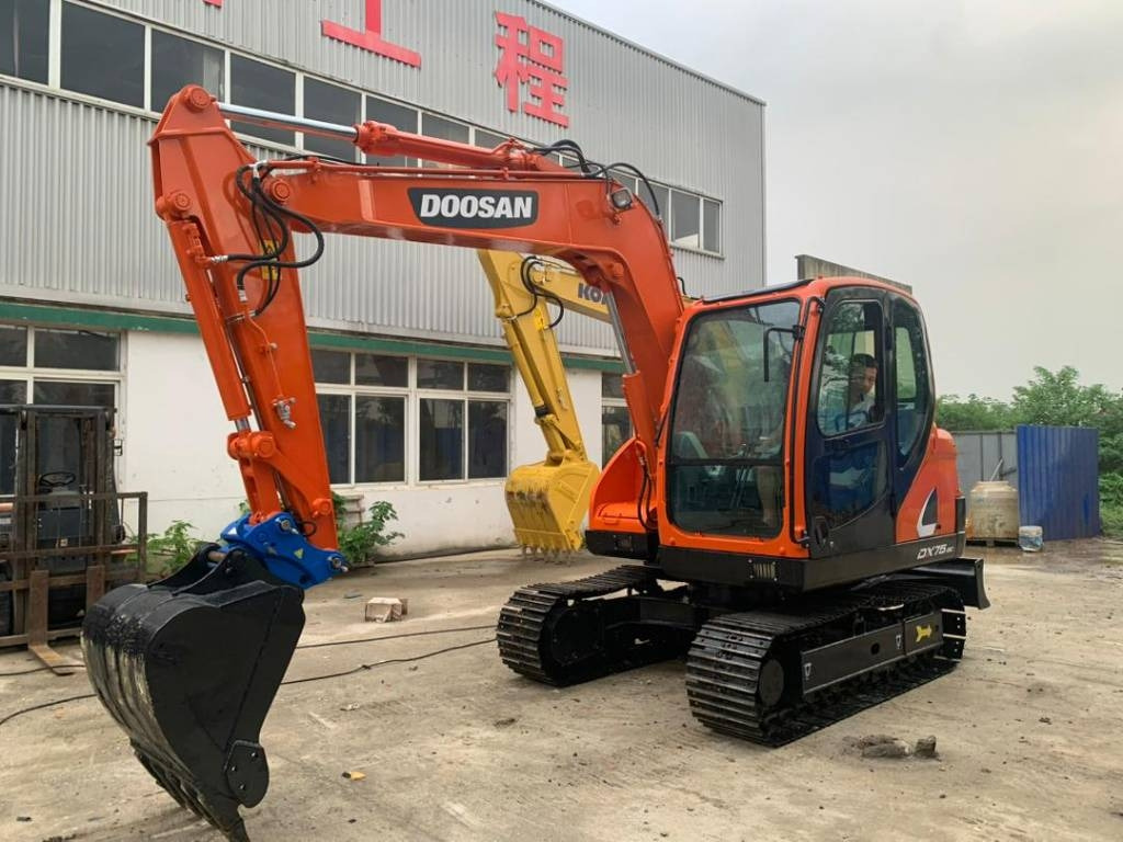 Doosan DX 75-9 C  - Мини-экскаватор: фото 1 Doosan DX 75-9 C  - Мини-экскаватор: фото 1