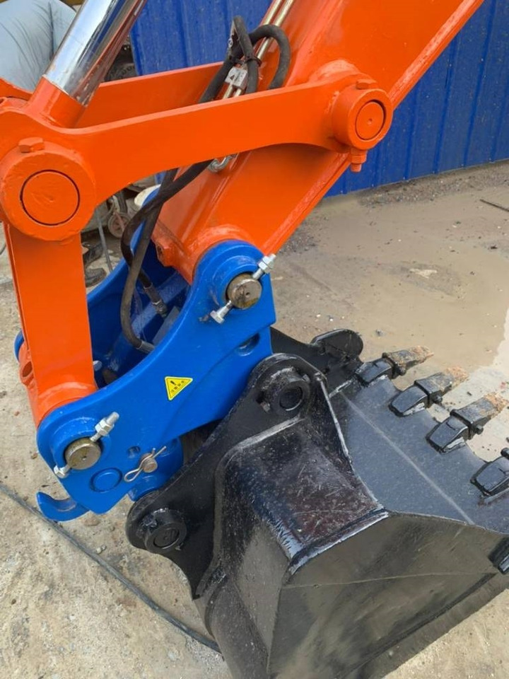 Doosan DX 75-9 C  - Мини-экскаватор: фото 4 Doosan DX 75-9 C  - Мини-экскаватор: фото 4