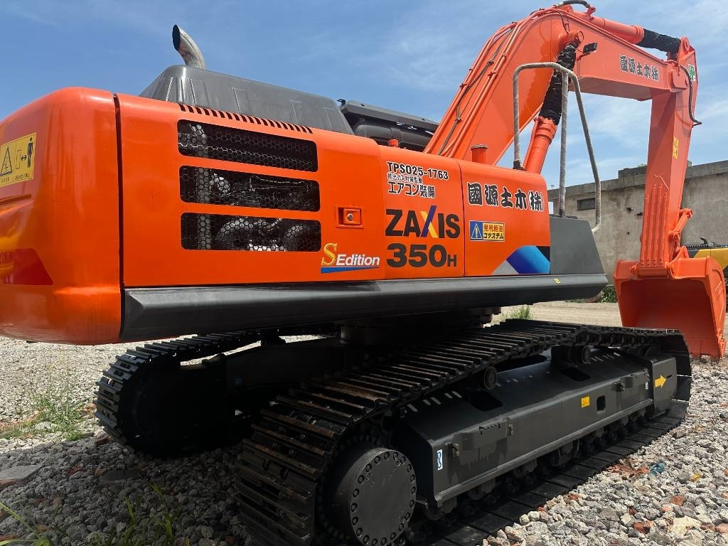 Hitachi ZX 350 - Гусеничный экскаватор: фото 1 Hitachi ZX 350 - Гусеничный экскаватор: фото 1