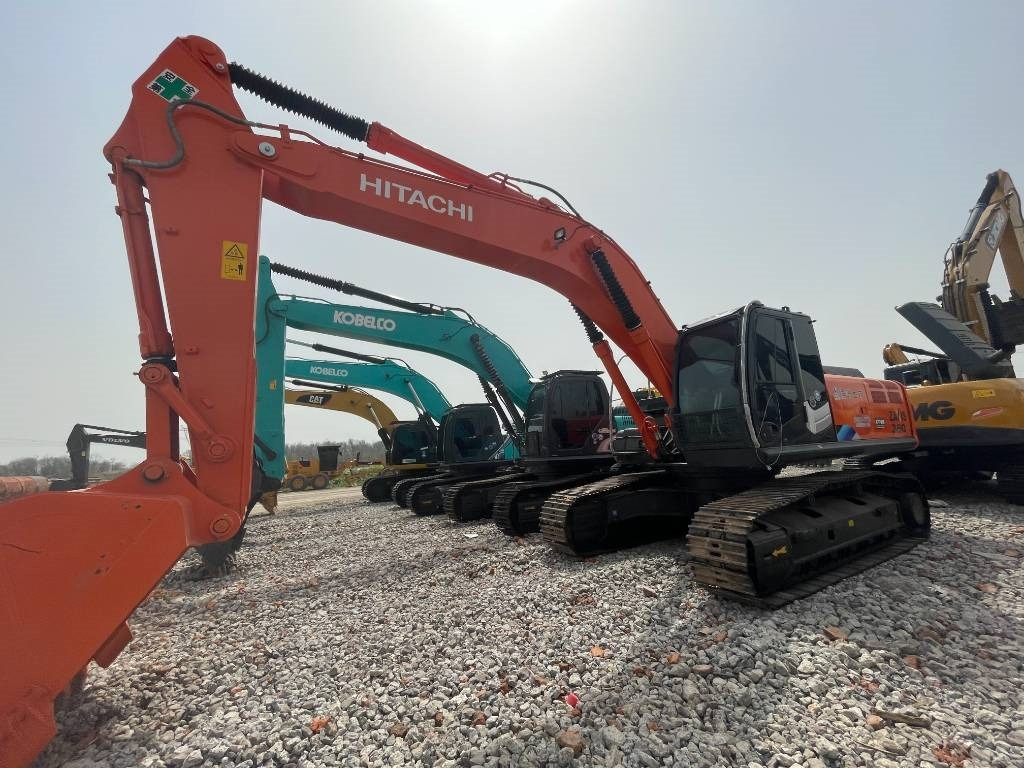 Hitachi ZX 360 - Гусеничный экскаватор: фото 5 Hitachi ZX 360 - Гусеничный экскаватор: фото 5