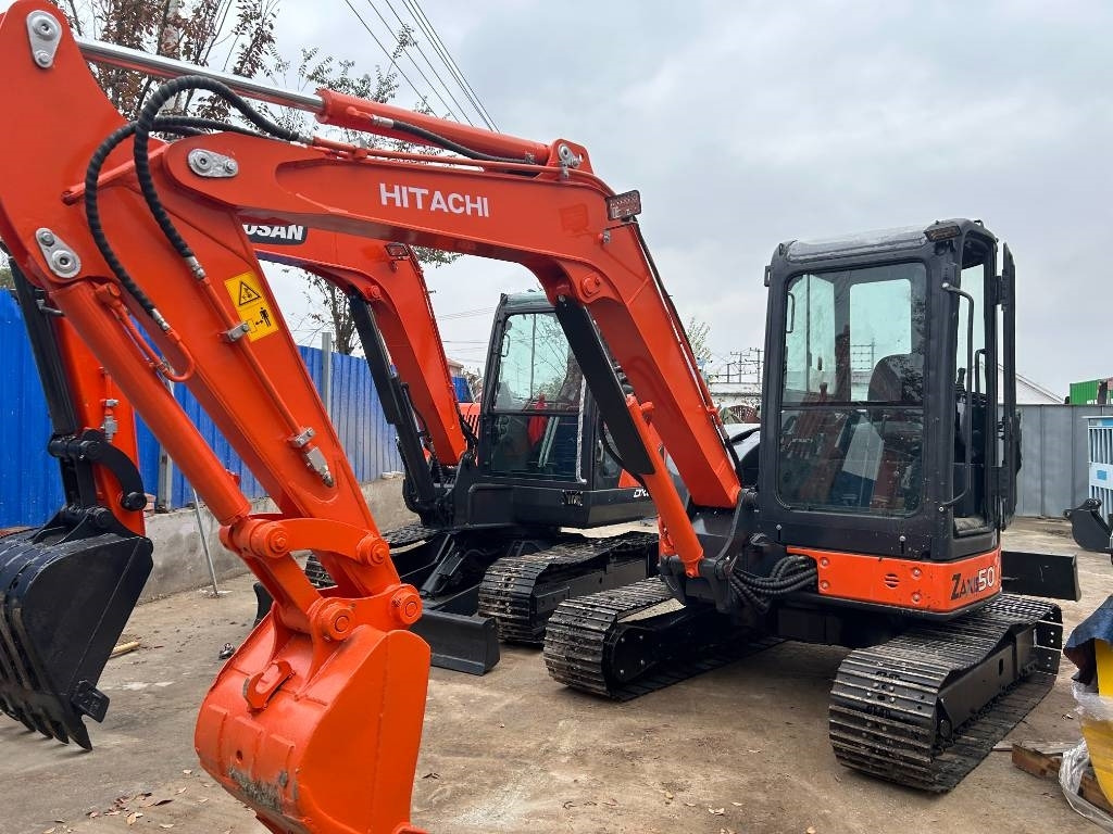 Hitachi ZX 50 - Мини-экскаватор: фото 3 Hitachi ZX 50 - Мини-экскаватор: фото 3
