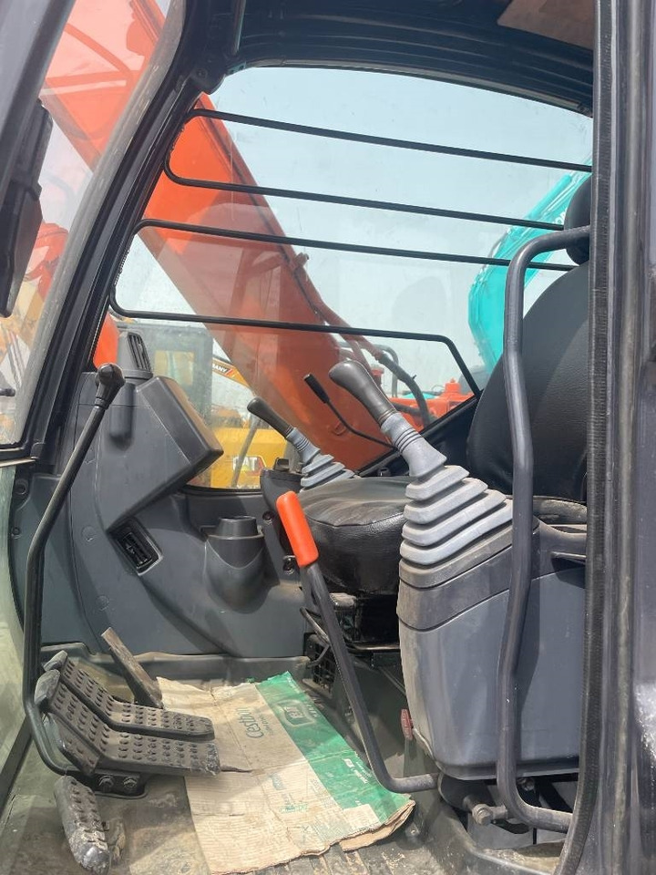 Hitachi ZX 70 - Мини-экскаватор: фото 5 Hitachi ZX 70 - Мини-экскаватор: фото 5