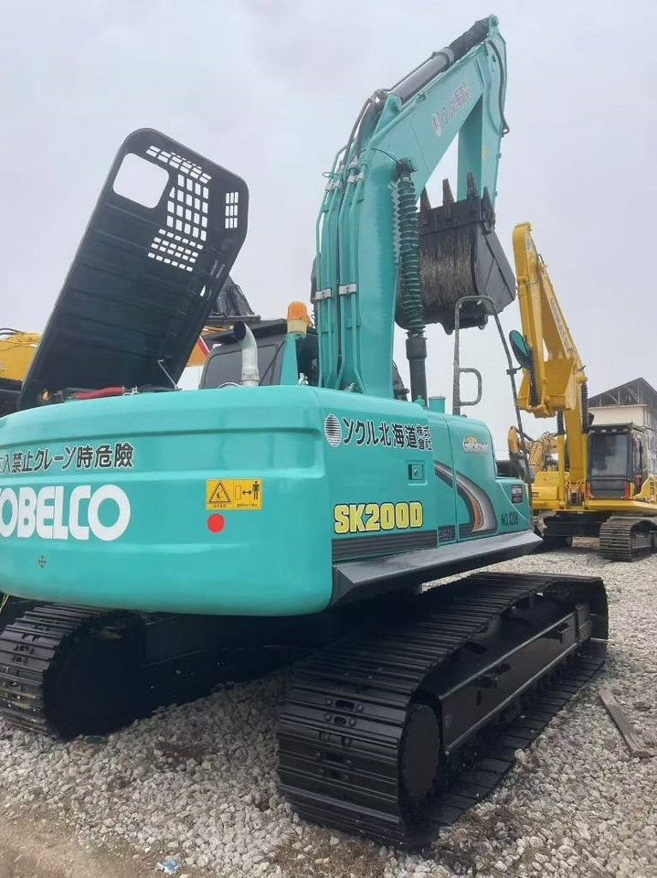 Kobelco SK 200 - Гусеничный экскаватор: фото 4 Kobelco SK 200 - Гусеничный экскаватор: фото 4