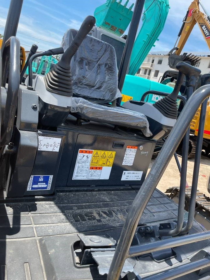 Komatsu PC 20 MR - Мини-экскаватор: фото 3 Komatsu PC 20 MR - Мини-экскаватор: фото 3