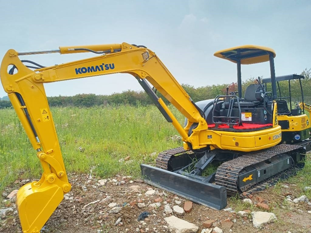 Komatsu PC 40 - Мини-экскаватор: фото 3 Komatsu PC 40 - Мини-экскаватор: фото 3