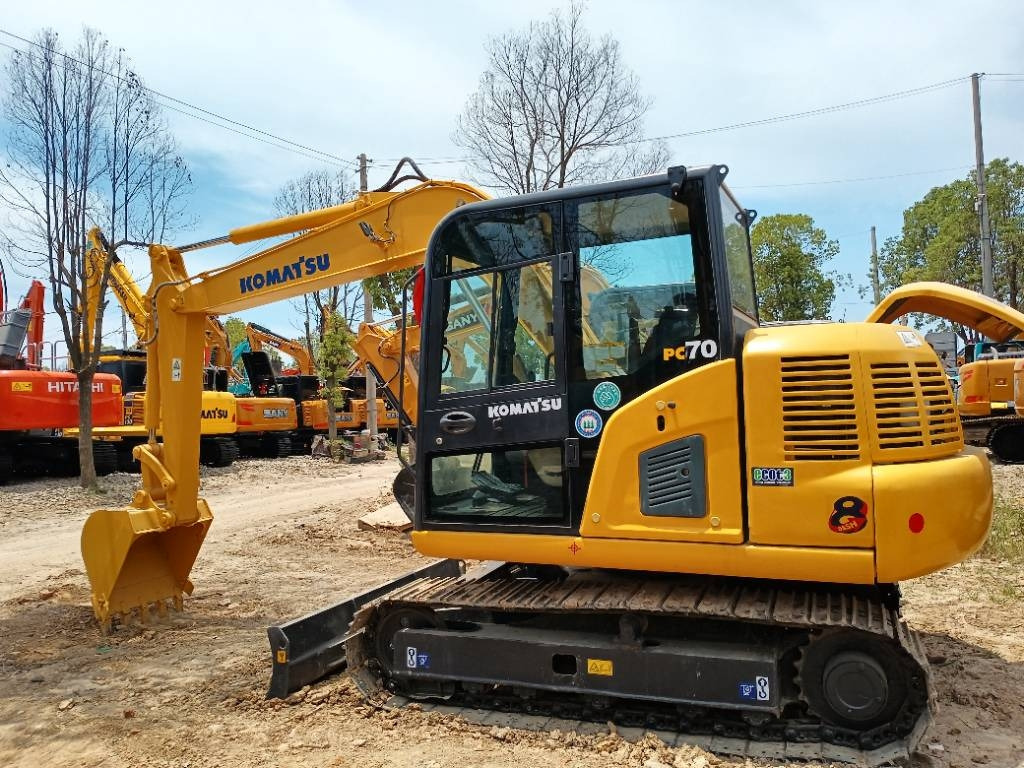 Komatsu PC 70 - Мини-экскаватор: фото 1 Komatsu PC 70 - Мини-экскаватор: фото 1
