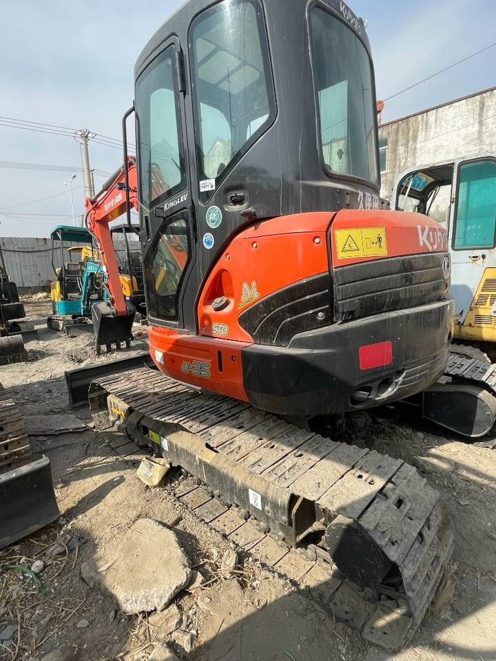 Kubota U 35 - Мини-экскаватор: фото 5 Kubota U 35 - Мини-экскаватор: фото 5