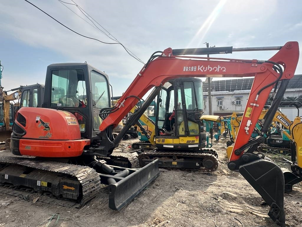 Kubota U35 - Мини-экскаватор: фото 2 Kubota U35 - Мини-экскаватор: фото 2