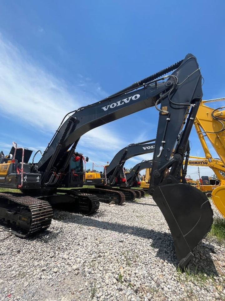 Volvo EC 300 - Гусеничный экскаватор: фото 2 Volvo EC 300 - Гусеничный экскаватор: фото 2