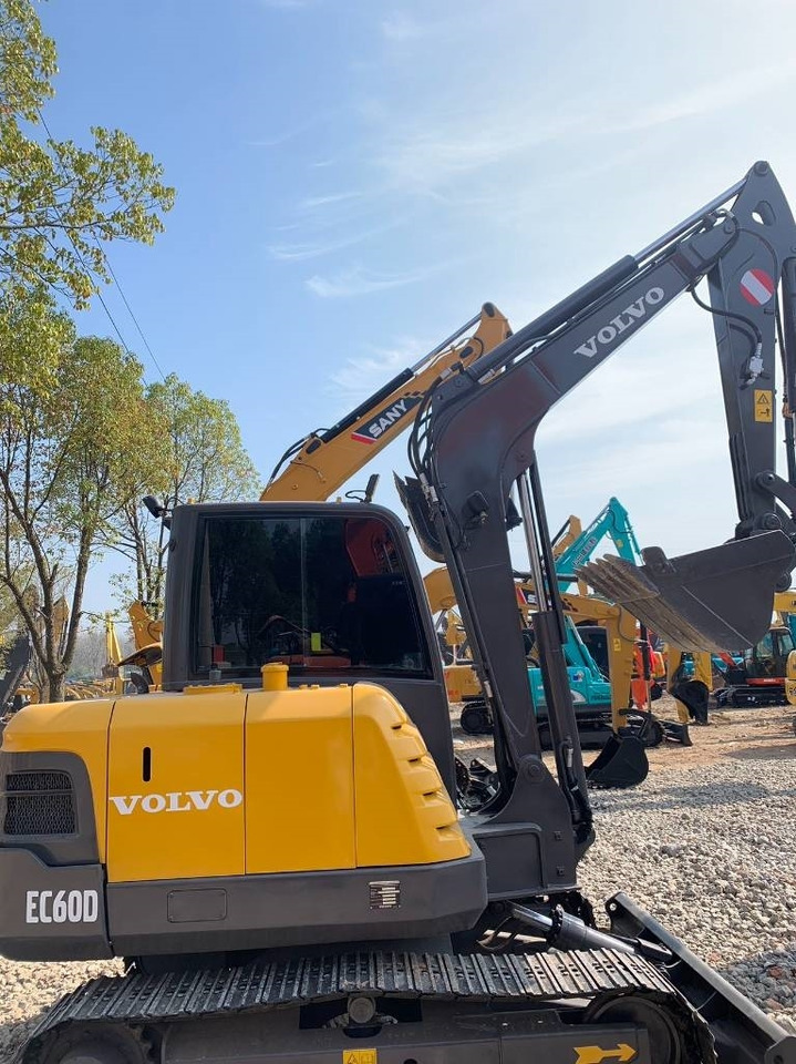 Volvo EC 60 D - Мини-экскаватор: фото 3 Volvo EC 60 D - Мини-экскаватор: фото 3