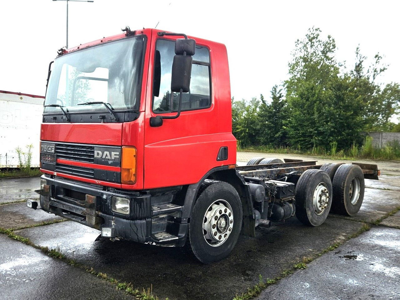 DAF CF 75.250 6x2 - Грузовик-шасси: фото 3 DAF CF 75.250 6x2 - Грузовик-шасси: фото 3