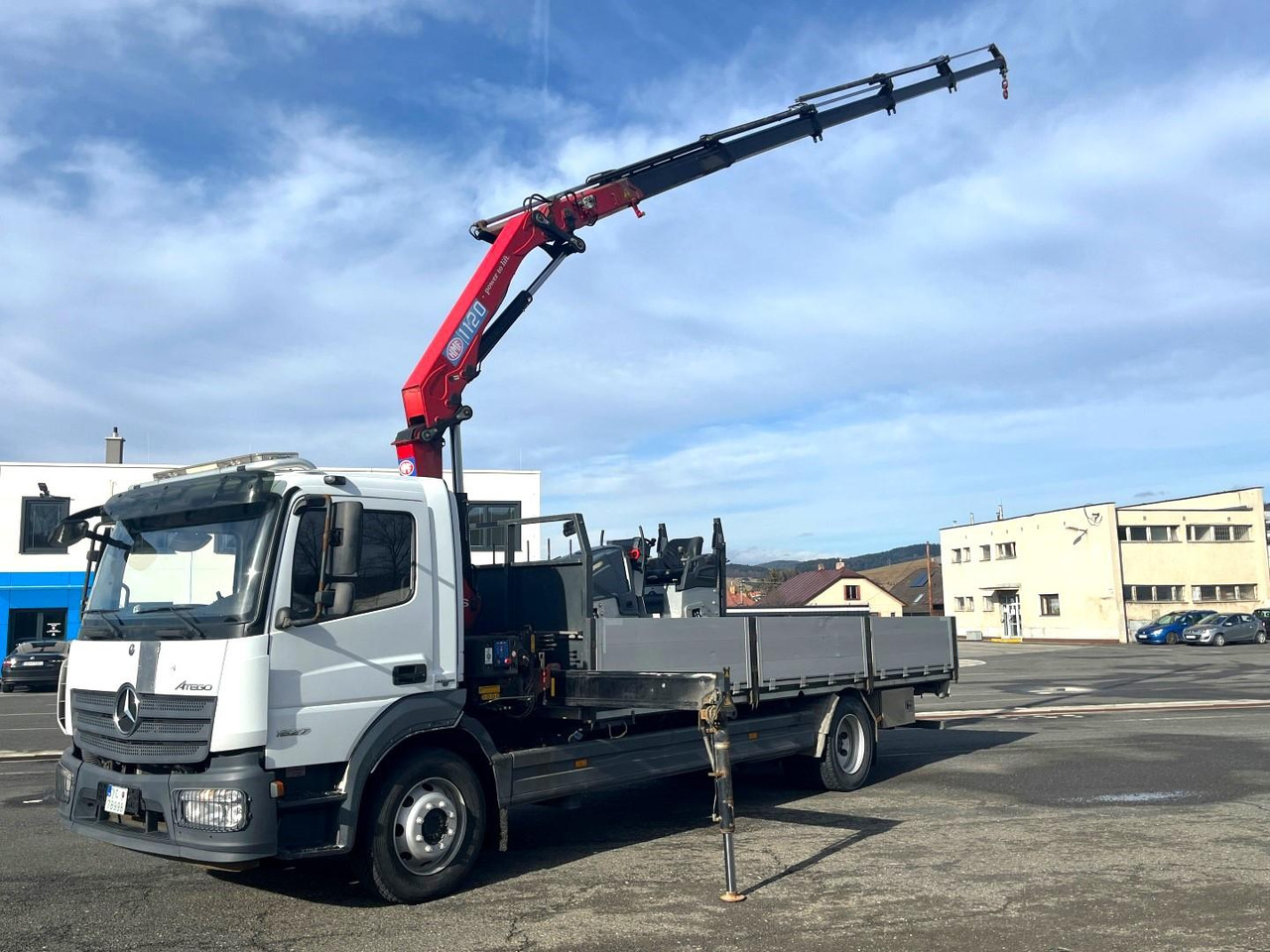 Mercedes truck ATEGO, 1527, Crane HMF 1120 - K5 - Грузовик бортовой/ Платформа, Автоманипулятор: фото 4 Mercedes truck ATEGO, 1527, Crane HMF 1120 - K5 - Грузовик бортовой/ Платформа, Автоманипулятор: фото 4