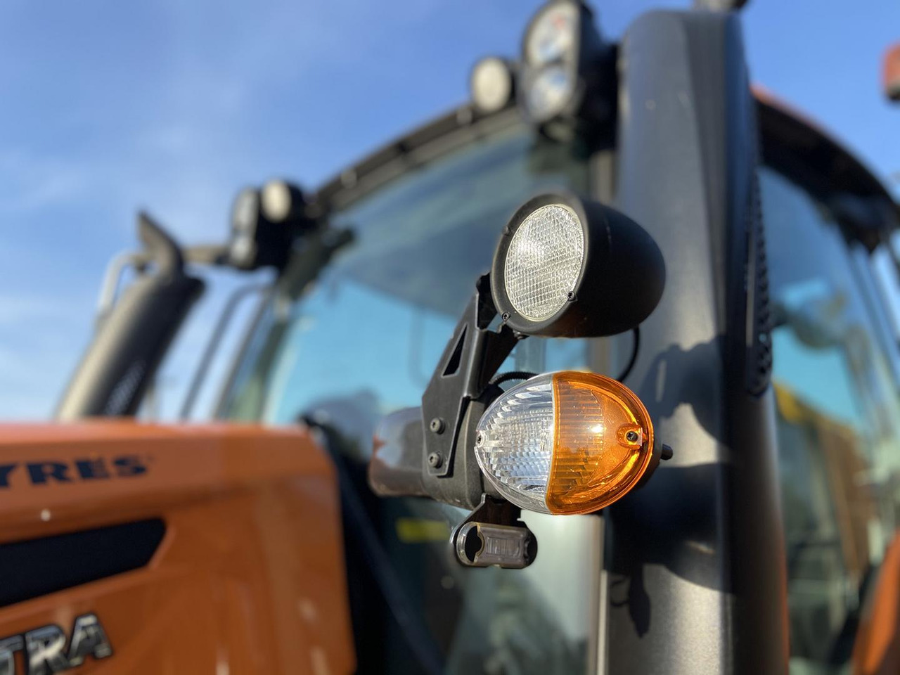 Трактор Valtra N, 49 AWI, 134: фото 9
