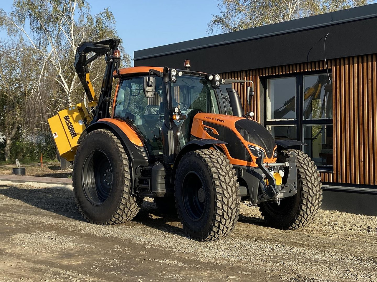 Трактор Valtra N, 49 AWI, 134: фото 6