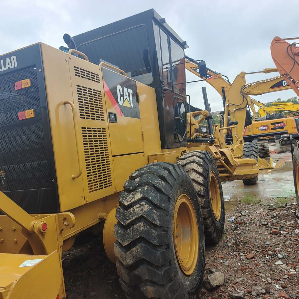 CATERPILLAR 140H Motor Grader - Грейдер: фото 2 CATERPILLAR 140H Motor Grader - Грейдер: фото 2