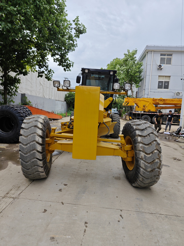 CATERPILLAR 160h used cat motor grader - Грейдер: фото 5 CATERPILLAR 160h used cat motor grader - Грейдер: фото 5