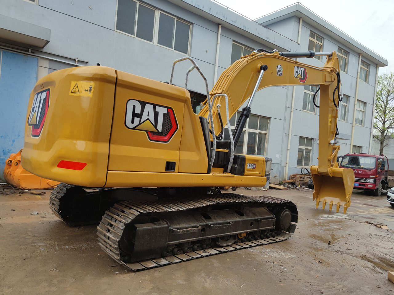Caterpillar 320GC Excavator - Гусеничный экскаватор: фото 2 Caterpillar 320GC Excavator - Гусеничный экскаватор: фото 2