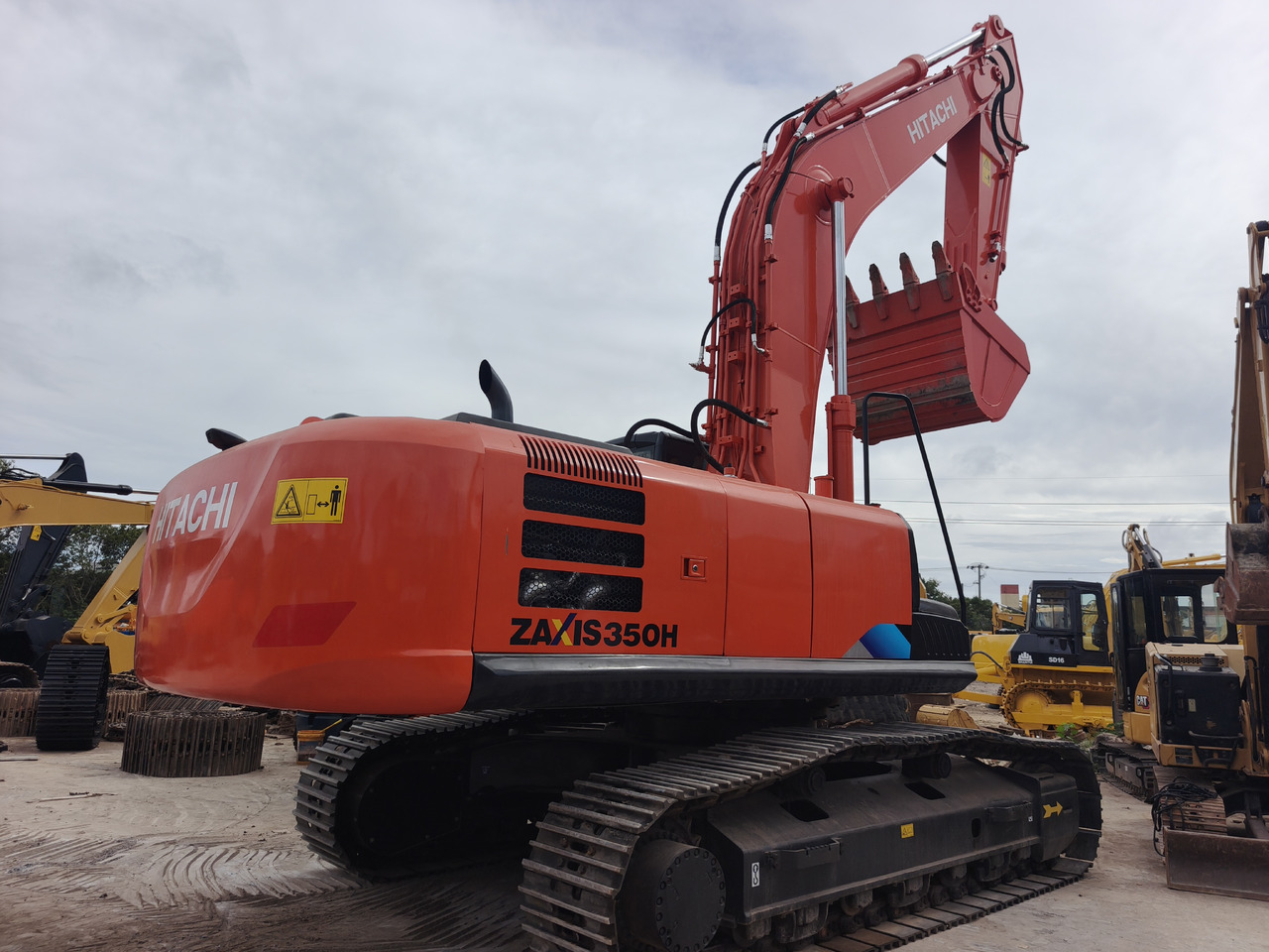 HITACHI ZX350 ZX350H ZX350H-5G Used excavator - Гусеничный экскаватор: фото 5 HITACHI ZX350 ZX350H ZX350H-5G Used excavator - Гусеничный экскаватор: фото 5