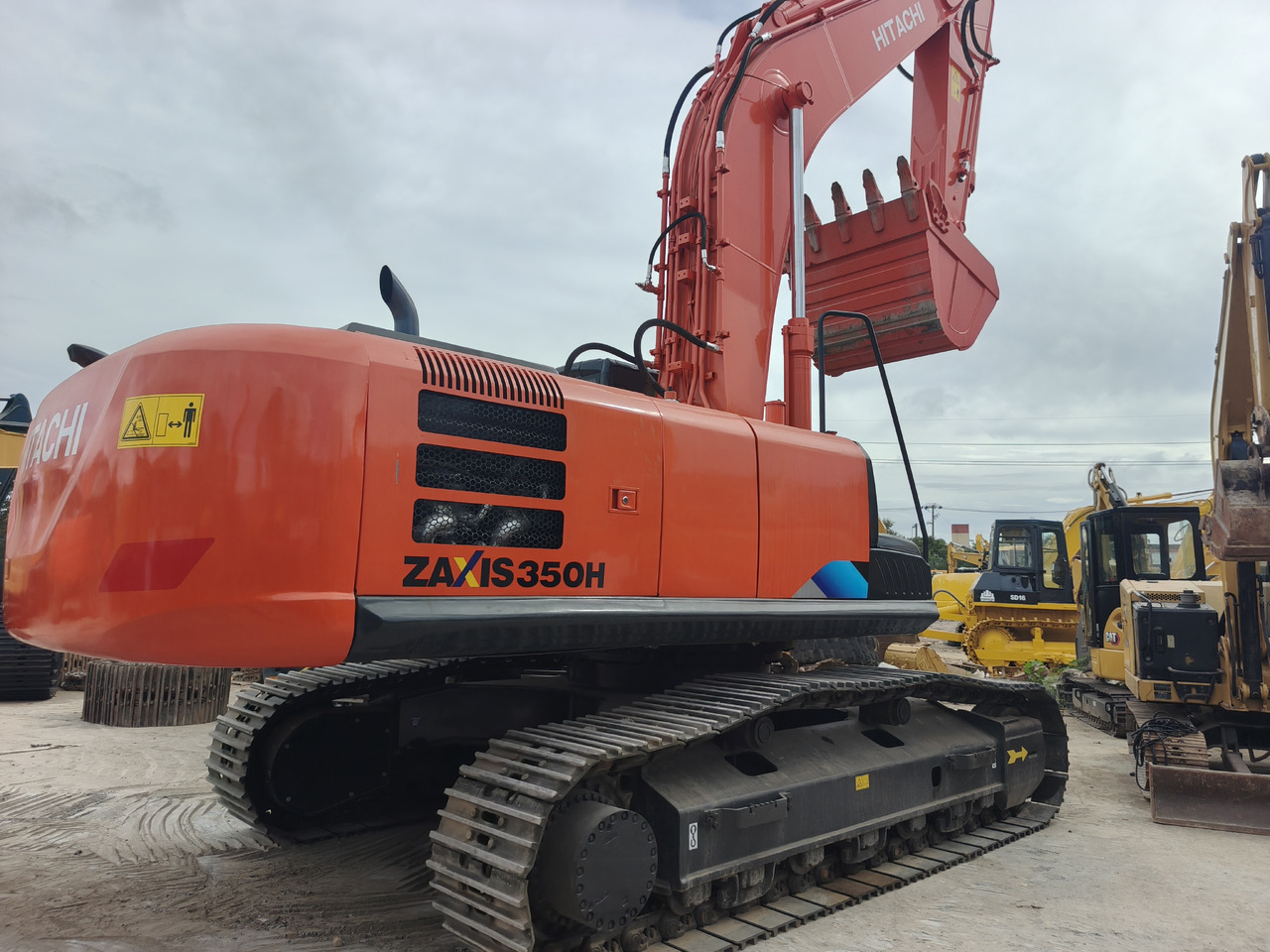 HITACHI ZX350 ZX350H ZX350H-5G Used excavator - Гусеничный экскаватор: фото 2 HITACHI ZX350 ZX350H ZX350H-5G Used excavator - Гусеничный экскаватор: фото 2