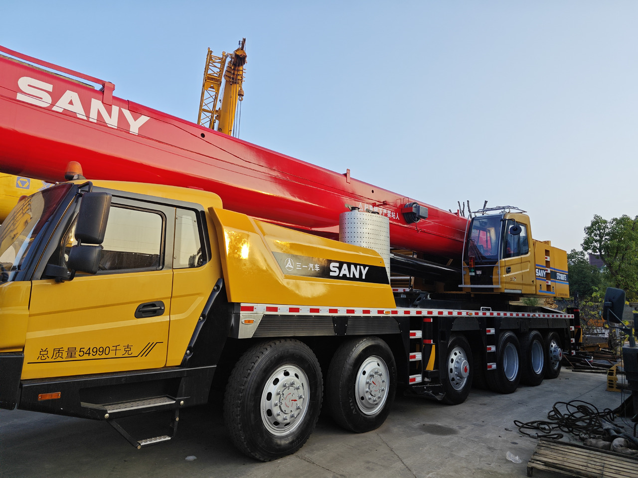 SANY STC1000T5 100ton used crane - Мобильный кран: фото 1 SANY STC1000T5 100ton used crane - Мобильный кран: фото 1