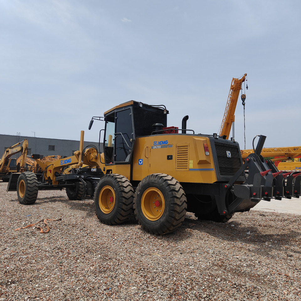 XCMG GR215 GR2153 Motor Grader with Blade - Грейдер: фото 5 XCMG GR215 GR2153 Motor Grader with Blade - Грейдер: фото 5