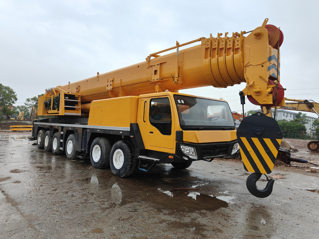 XCMG QY130K 130T Truck Crane - Мобильный кран: фото 1 XCMG QY130K 130T Truck Crane - Мобильный кран: фото 1