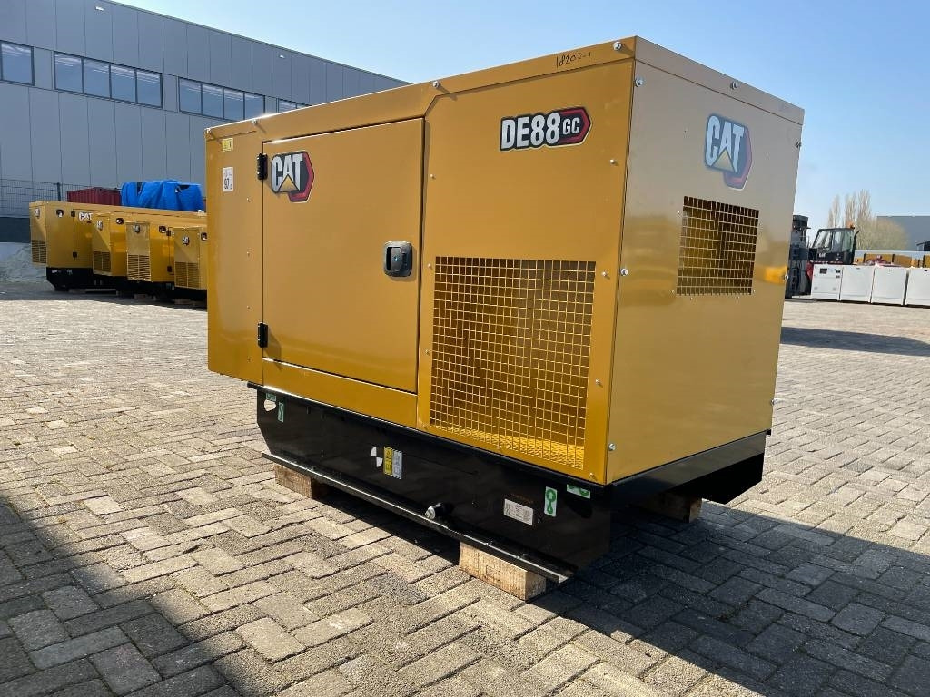 CAT DE88GC - 88 kVA Stand-by Generator Set - DPX-18207 - Электрогенератор: фото 3 CAT DE88GC - 88 kVA Stand-by Generator Set - DPX-18207 - Электрогенератор: фото 3