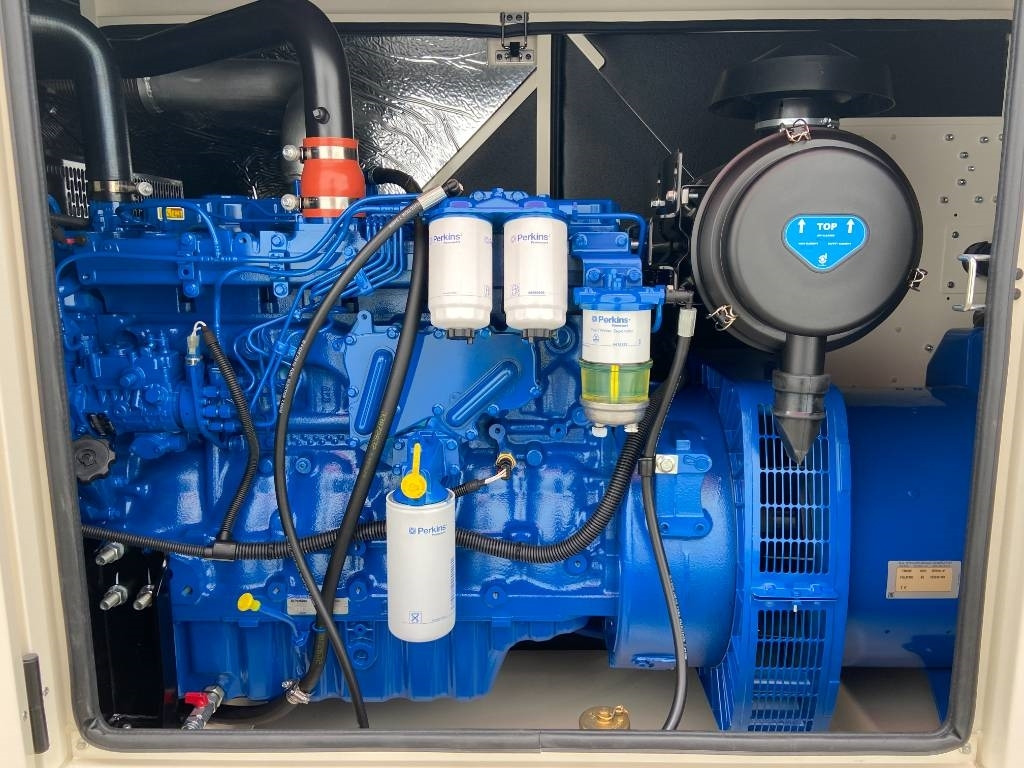 FG Wilson P165-5 - 165 kVA Genset - DPX-16010 - Электрогенератор: фото 4 FG Wilson P165-5 - 165 kVA Genset - DPX-16010 - Электрогенератор: фото 4