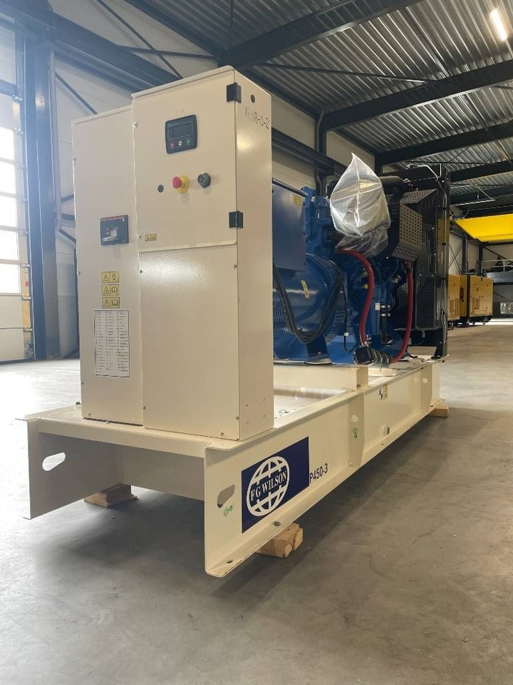 FG Wilson P450-3 - 450 kVA Open Genset - DPX-16018-O - Электрогенератор: фото 3 FG Wilson P450-3 - 450 kVA Open Genset - DPX-16018-O - Электрогенератор: фото 3