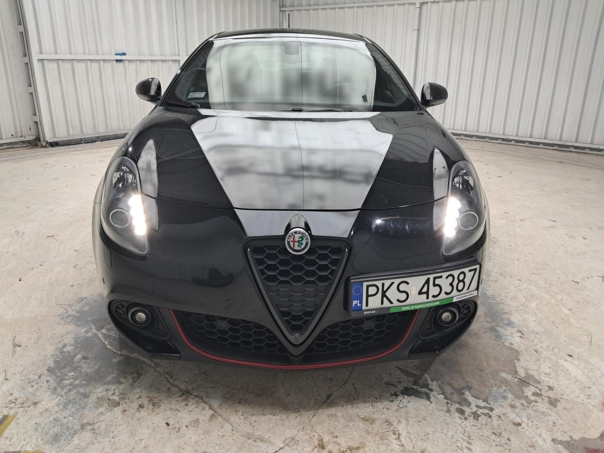 ALFA ROMEO ALFA GIULIETTA HATCHBACK - Легковой автомобиль: фото 3 ALFA ROMEO ALFA GIULIETTA HATCHBACK - Легковой автомобиль: фото 3