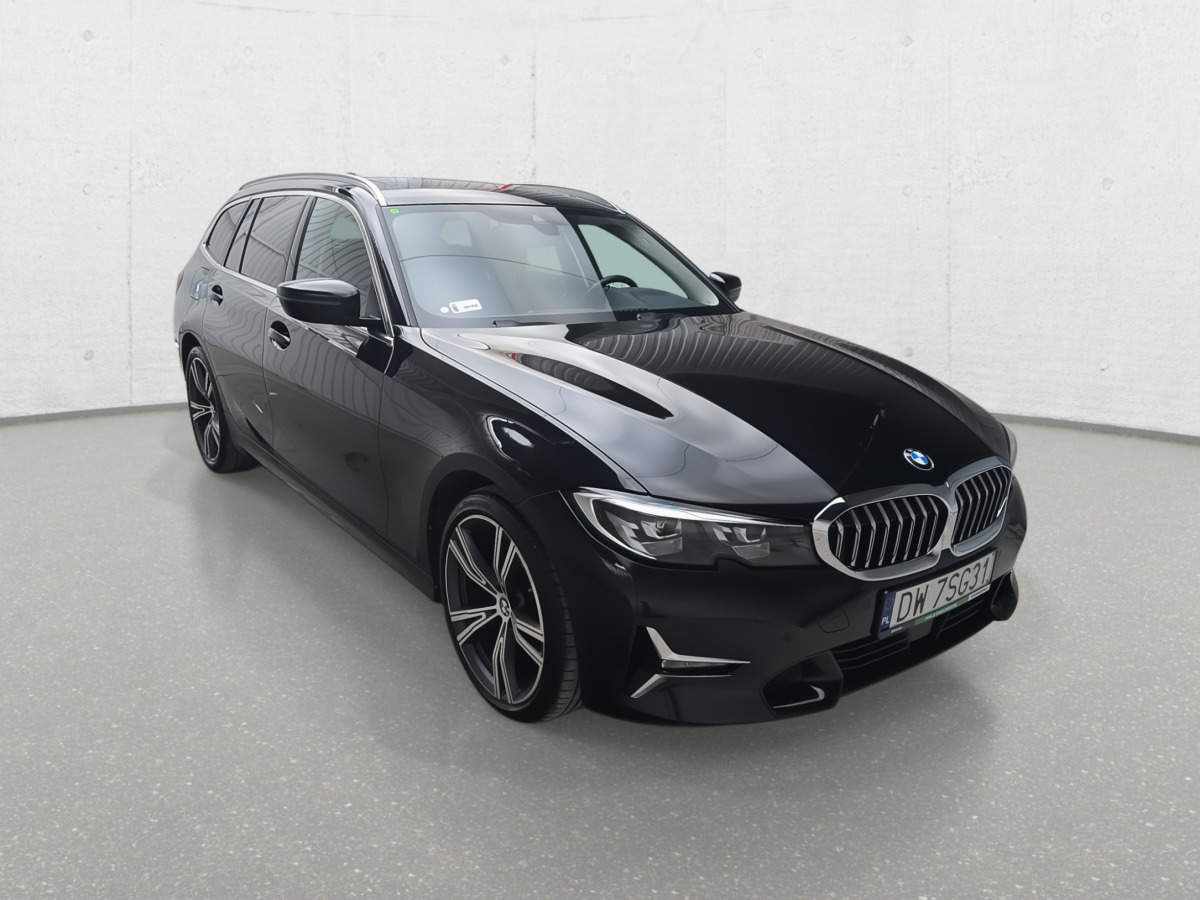 BMW 320D XDRIVE KOMBI - Легковой автомобиль: фото 1 BMW 320D XDRIVE KOMBI - Легковой автомобиль: фото 1