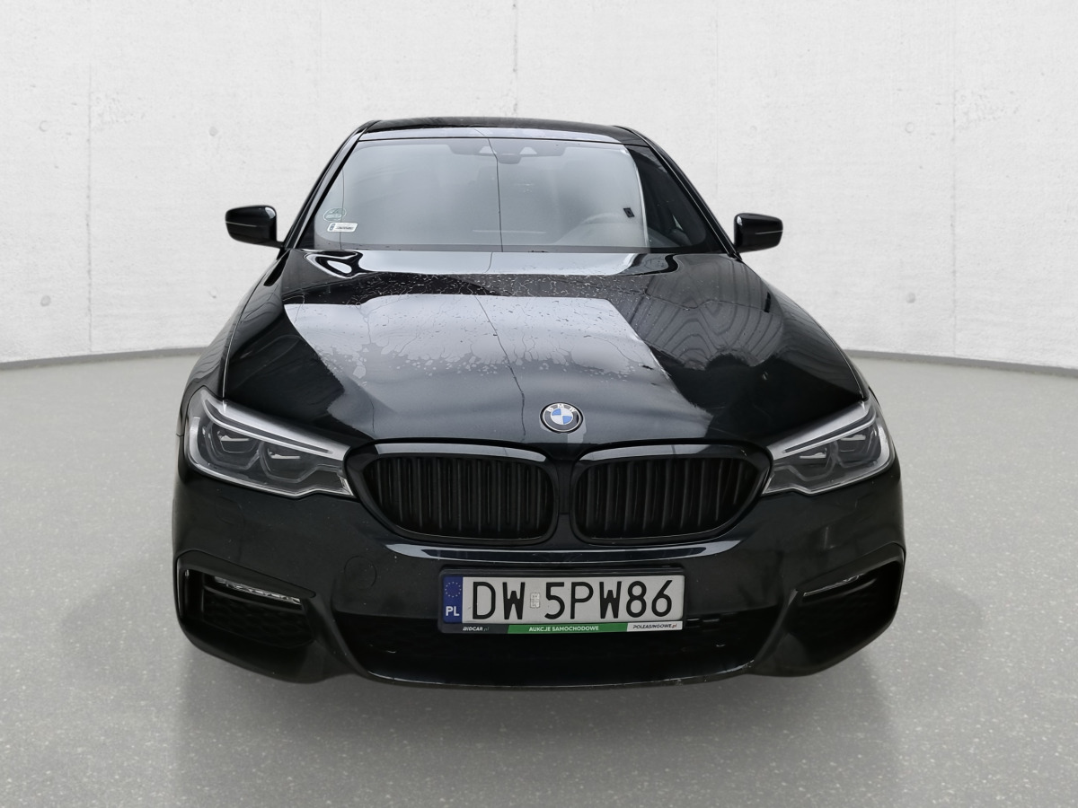 BMW 520D XDRIVE SEDAN - Легковой автомобиль: фото 3 BMW 520D XDRIVE SEDAN - Легковой автомобиль: фото 3
