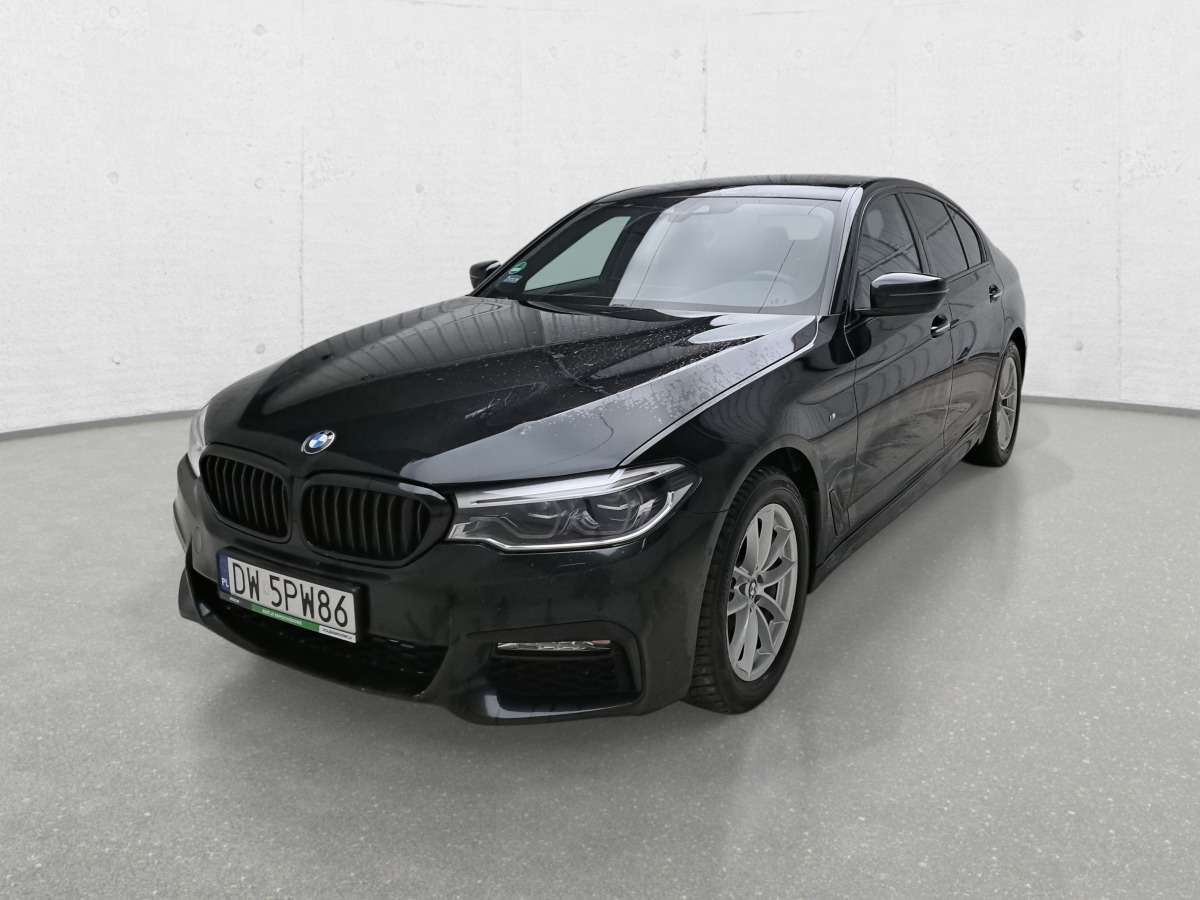 BMW 520D XDRIVE SEDAN - Легковой автомобиль: фото 4 BMW 520D XDRIVE SEDAN - Легковой автомобиль: фото 4