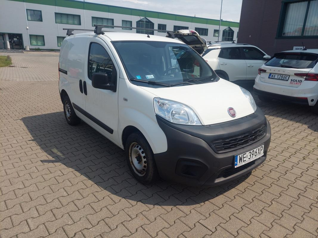 FIAT FIORINO FURGON BLASZAK - Цельнометаллический фургон: фото 1 FIAT FIORINO FURGON BLASZAK - Цельнометаллический фургон: фото 1