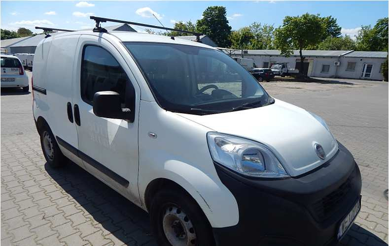 FIAT FIORINO FURGON BLASZAK - Цельнометаллический фургон: фото 1 FIAT FIORINO FURGON BLASZAK - Цельнометаллический фургон: фото 1