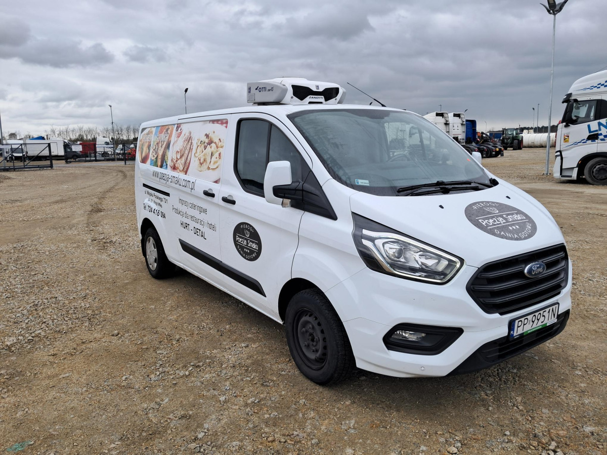 FORD TRANSIT CUSTOM FURGON BLASZAK - Цельнометаллический фургон: фото 1 FORD TRANSIT CUSTOM FURGON BLASZAK - Цельнометаллический фургон: фото 1