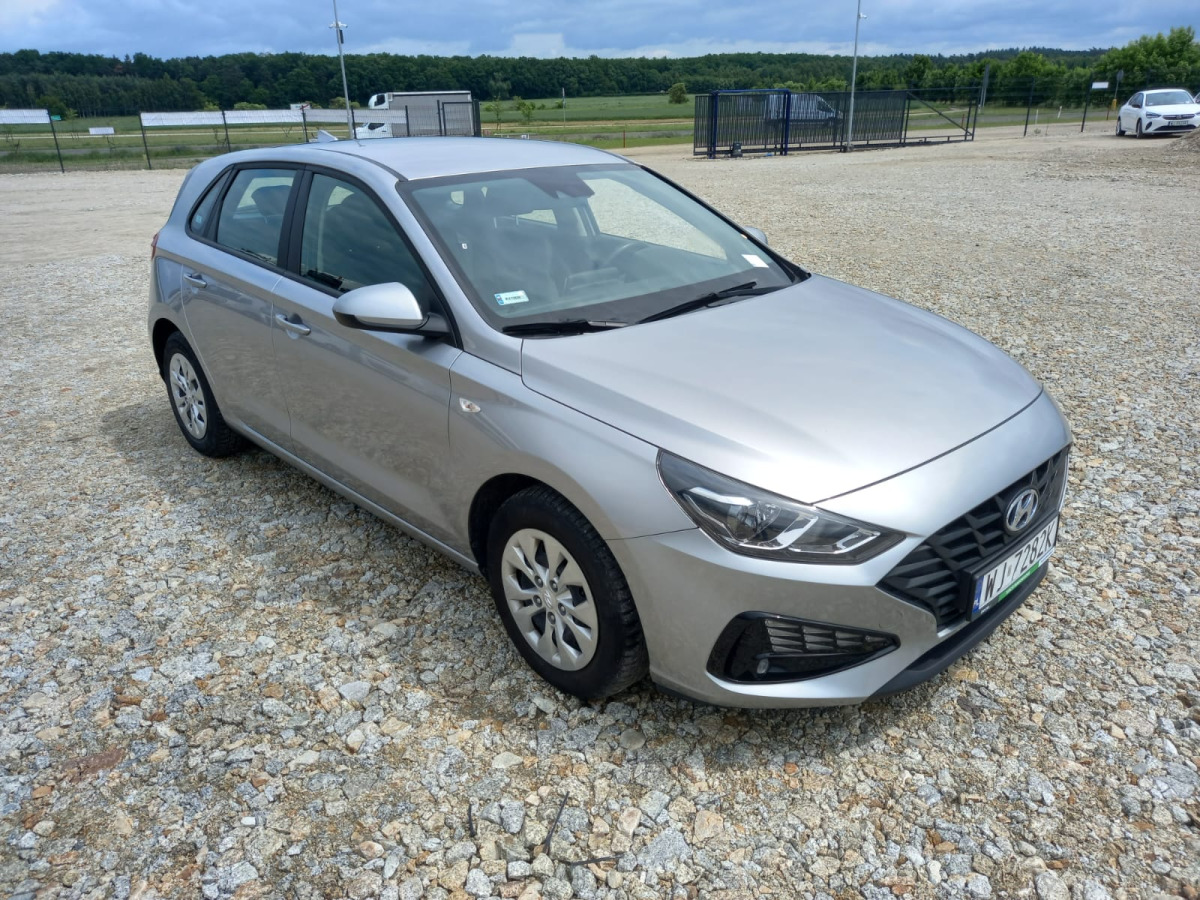HYUNDAI I30 HATCHBACK - Хэтчбек: фото 1 HYUNDAI I30 HATCHBACK - Хэтчбек: фото 1