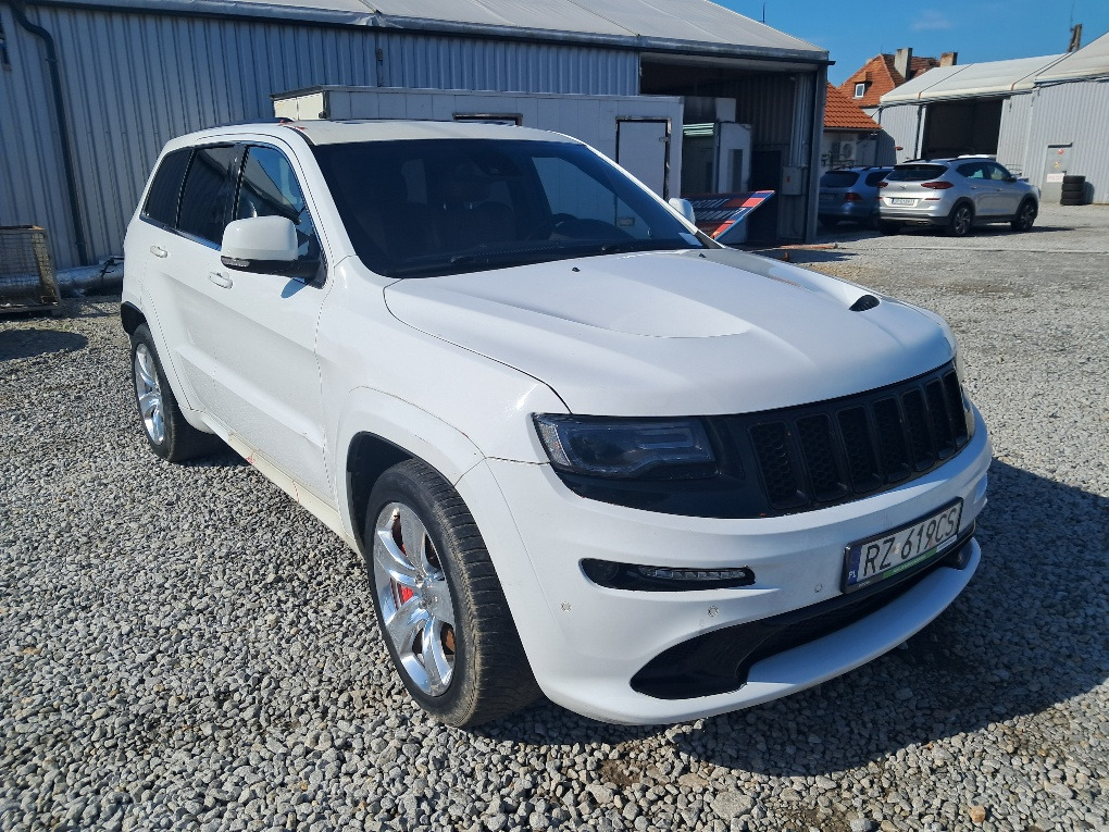 JEEP GRAND CHEROKEE SRT SUV - Внедорожник: фото 1 JEEP GRAND CHEROKEE SRT SUV - Внедорожник: фото 1