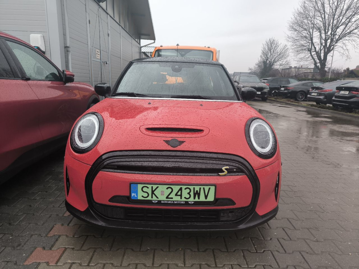 MINI Cooper SE Classic Trim HATCHBACK - Хэтчбек: фото 5 MINI Cooper SE Classic Trim HATCHBACK - Хэтчбек: фото 5