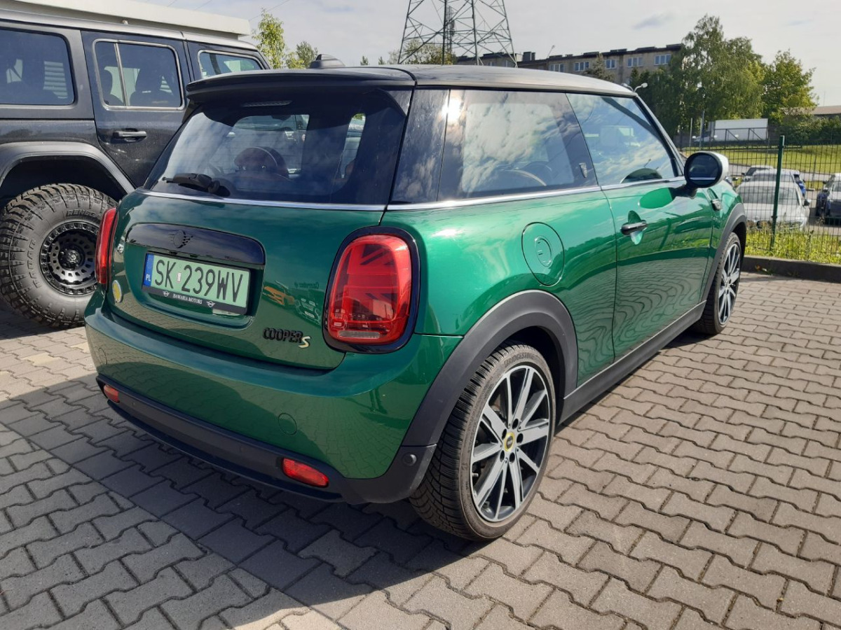 MINI Cooper SE HATCHBACK - Хэтчбек: фото 2 MINI Cooper SE HATCHBACK - Хэтчбек: фото 2