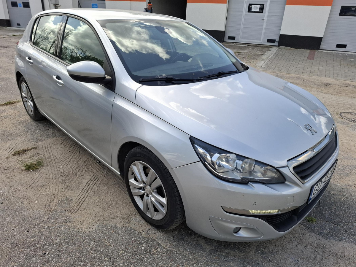 PEUGEOT 308 HATCHBACK - Хэтчбек: фото 1 PEUGEOT 308 HATCHBACK - Хэтчбек: фото 1