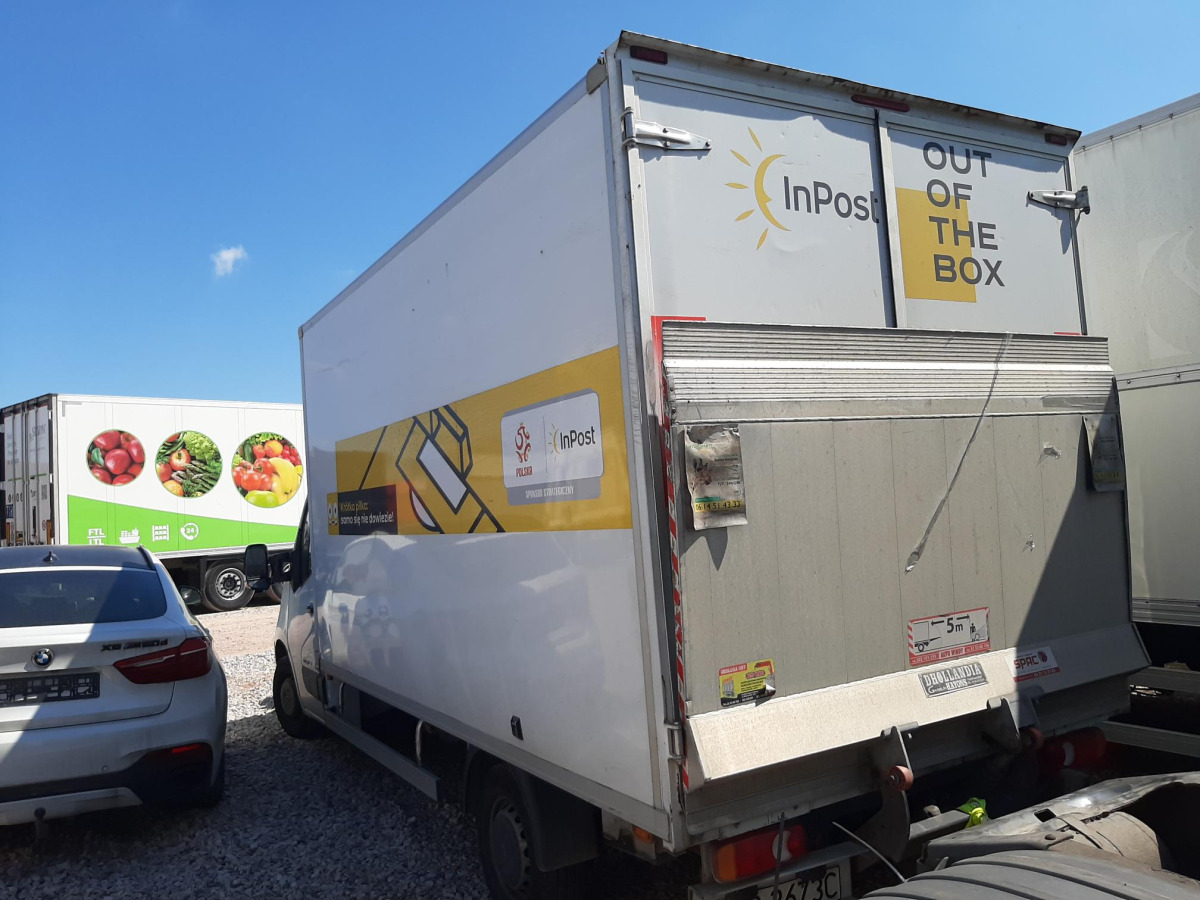 RENAULT MASTER KONTENER Z WINDĄ - Малотоннажный фургон: фото 4 RENAULT MASTER KONTENER Z WINDĄ - Малотоннажный фургон: фото 4