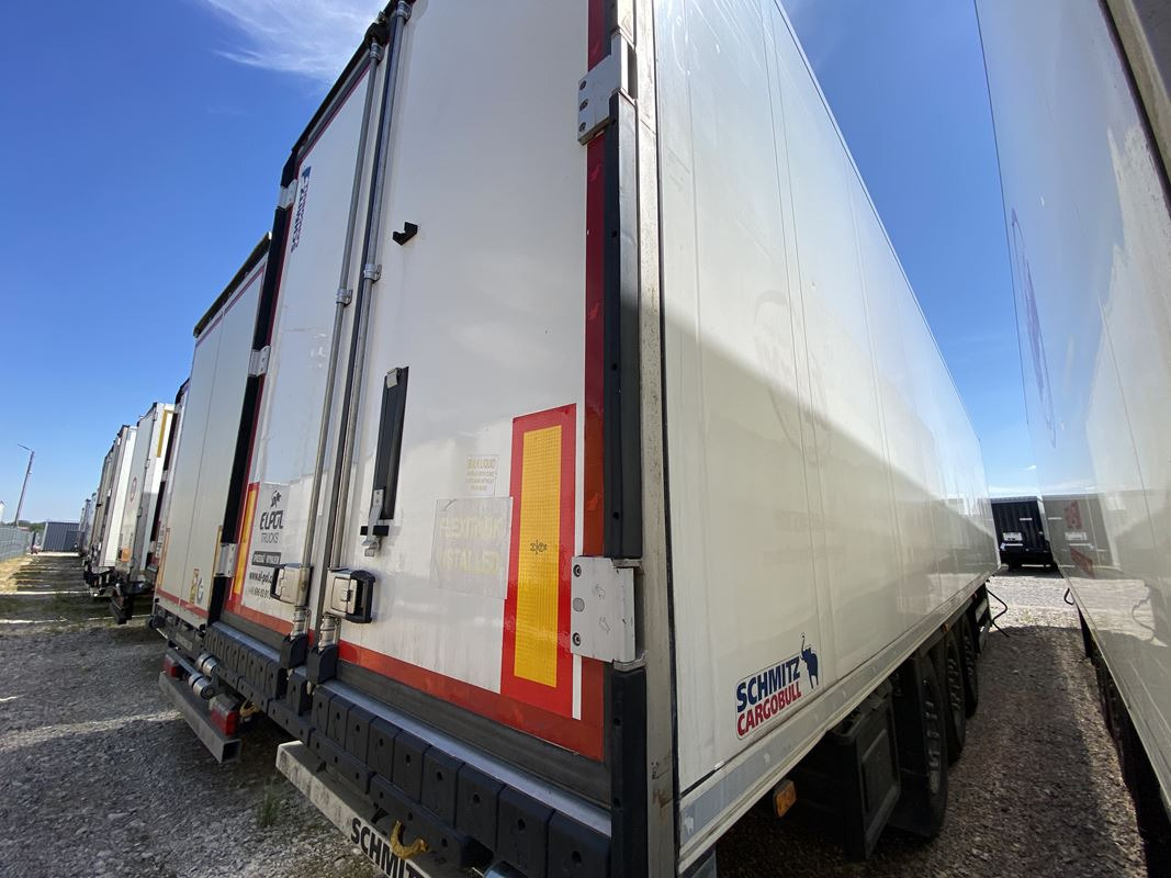 Полуприцеп-рефрижератор SCHMITZ CARGOBULL SCB*S3B CHŁODNIA: фото 8